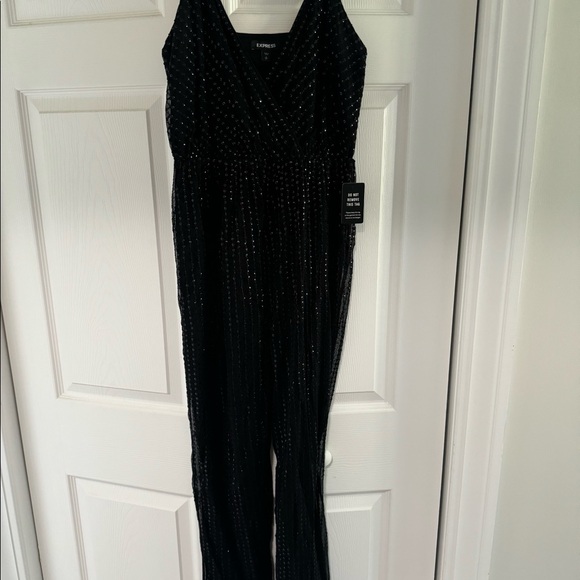 EXPRESS black sequin jumpsuit NWT!* - Picture 2 of 4